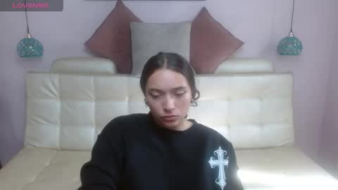 Snapshot of marianne_cam chatting on April 20, 1:47 pm marianne_cam online show from April 20, 1:47 pm