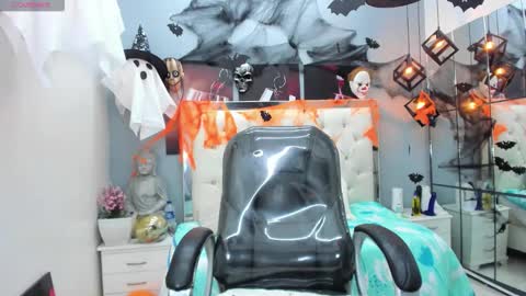 Snapshot of mariansexx chatting on October 17, 12:52 pm Marian Sexy online show from October 17, 12:52 pm