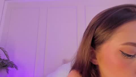 Maria Pettit online show from March 12, 3:18 pm