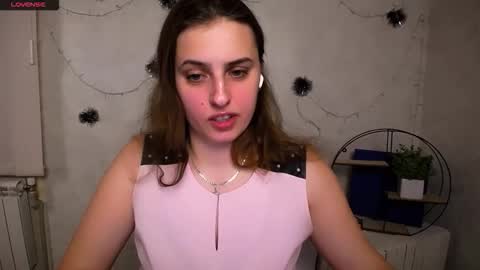 Snapshot of mariatess_ chatting on February 2, 2:49 pm Mariia online show from February 2, 2:49 pm