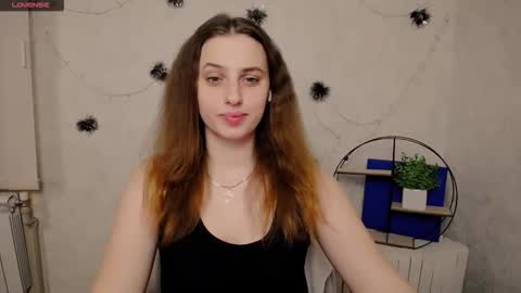 Snapshot of mariatess_ chatting on February 26, 1:32 pm Mariia online show from February 26, 1:32 pm