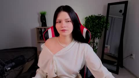 Snapshot of mariax_ chatting on February 12, 10:27 pm Maria online show from February 12, 10:27 pm