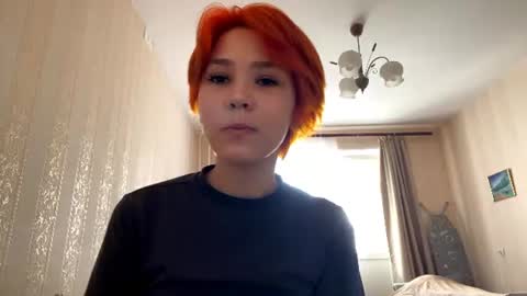 Mia online show from June 29, 8:53 am