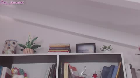 Maria online show from April 15, 4:14 pm