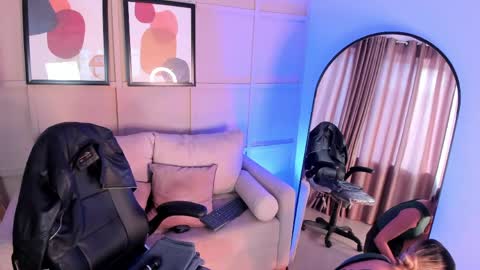 marie_bass online show from June 2, 1:13 pm