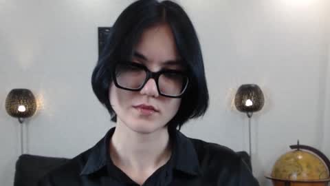 Marie Fitch online show from November 14, 5:17 am