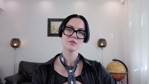 Snapshot of marie_fitch chatting on July 1, 4:03 am Marie Fitch online show from July 1, 4:03 am