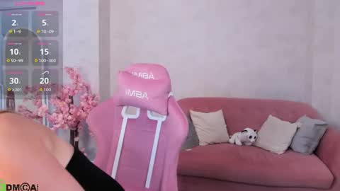 marie_hayes online show from June 19, 1:10 am