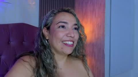 Snapshot of marie_hss chatting on April 18, 7:58 pm marie_hss online show from April 18, 7:58 pm