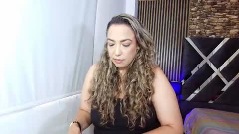 Snapshot of marie_hss chatting on June 30, 7:15 pm marie_hss online show from June 30, 7:15 pm