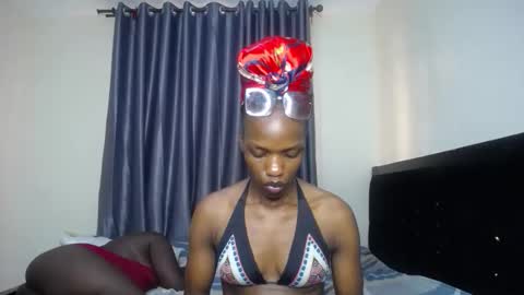 Marie online show from March 22, 7:34 am