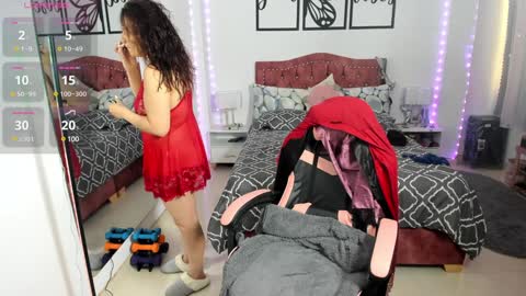 marie online show from December 4, 2:26 pm