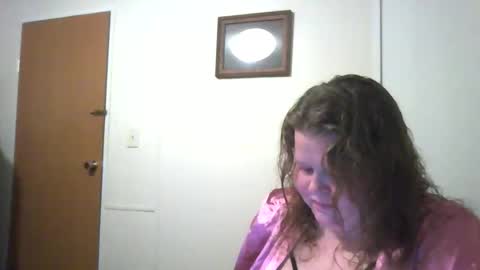 Snapshot of mariea69 chatting on November 15, 5:27 am mariea69 online show from November 15, 5:27 am