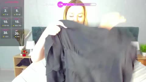 mariel_brown online show from December 24, 6:39 pm