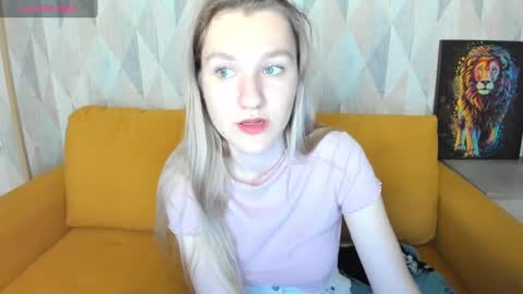 mariel_brown online show from January 3, 10:52 am