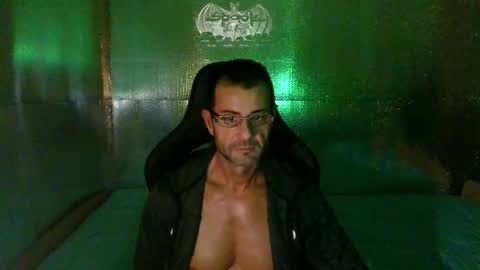 Snapshot of mariettee chatting on February 3, 11:37 am Djpegasus online show from February 3, 11:37 am