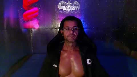 Snapshot of mariettee chatting on February 5, 1:21 am Djpegasus online show from February 5, 1:21 am