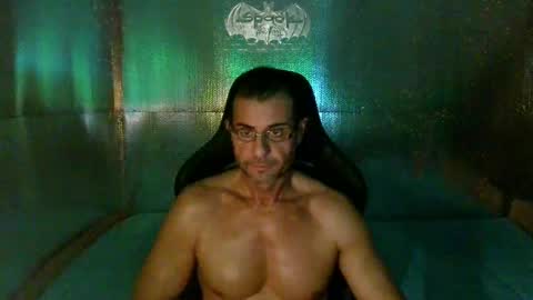 Snapshot of mariettee chatting on February 28, 9:32 am Djpegasus online show from February 28, 9:32 am