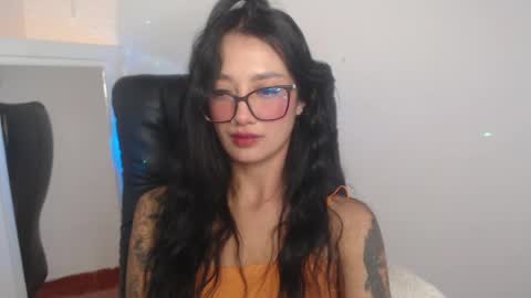 Maryyy online show from June 6, 4:23 pm