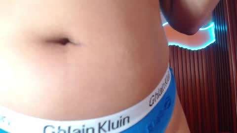 Snapshot of mariilulp303av chatting on February 6, 4:39 am Marilu online show from February 6, 4:39 am