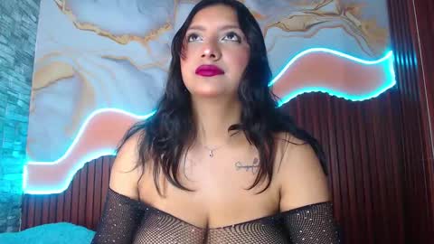 Snapshot of mariilulp303av chatting on February 28, 4:46 am Marilu online show from February 28, 4:46 am