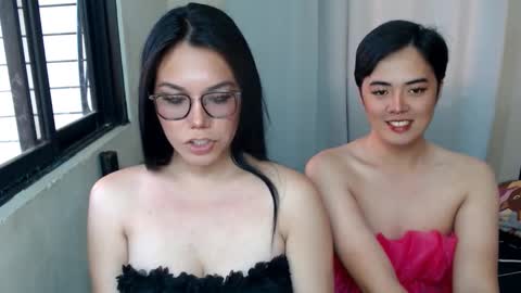 Snapshot of marikosue01 chatting on February 1, 6:32 am marikosue online show from February 1, 6:32 am