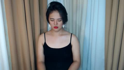 Snapshot of marikosue01 chatting on October 1, 2:56 pm marikosue online show from October 1, 2:56 pm