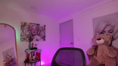 Marily Daniela online show from February 15, 11:01 pm