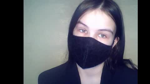 Snapshot of marilyn_mans0n chatting on February 14, 1:40 pm Dita online show from February 14, 1:40 pm