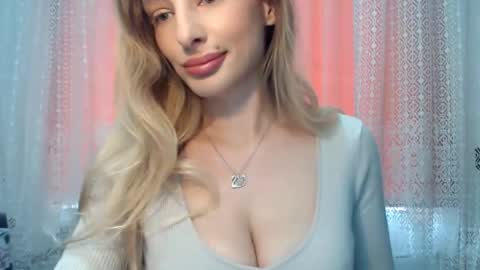 Snapshot of marilyndevilish chatting on February 27, 7:23 am MarilynDevilish online show from February 27, 7:23 am