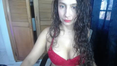 Snapshot of marilynetthan chatting on December 6, 1:11 pm marilynetthan online show from December 6, 1:11 pm