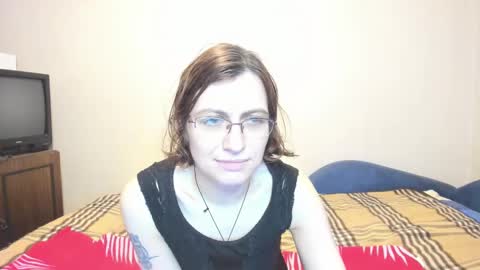 Marilyn online show from December 19, 1:07 am