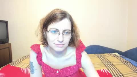 Marilyn online show from December 30, 8:25 pm