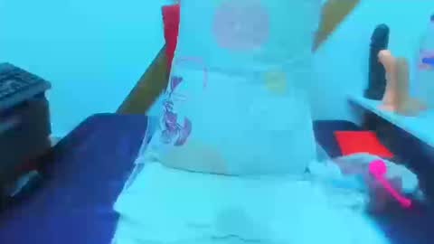 marilynwett online show from October 17, 2:04 am