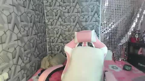 marimarxox1 online show from May 28, 12:02 pm