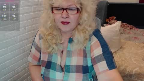 Snapshot of marinaabysss chatting on February 21, 9:38 pm Marina online show from February 21, 9:38 pm