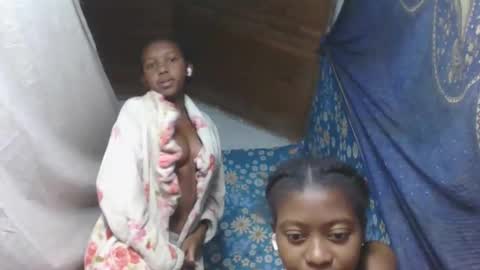 Snapshot of marinagold69 chatting on May 25, 3:23 am marinagold69 online show from May 25, 3:23 am