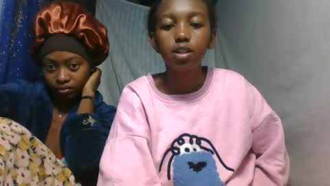 Snapshot of marinagold69 chatting on June 17, 3:42 am marinagold69 online show from June 17, 3:42 am