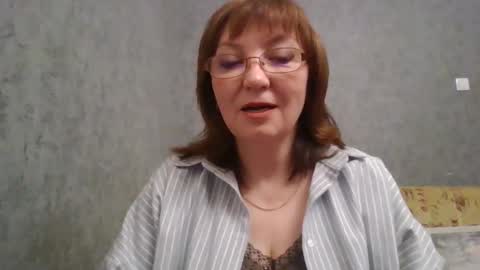marinamrs online show from September 27, 5:40 pm
