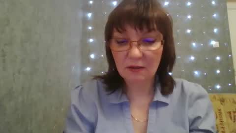 marinamrs online show from November 21, 8:29 pm