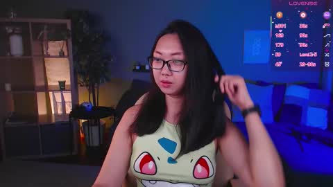 Snapshot of marine_vact chatting on September 25, 2:10 pm Marine  online show from September 25, 2:10 pm