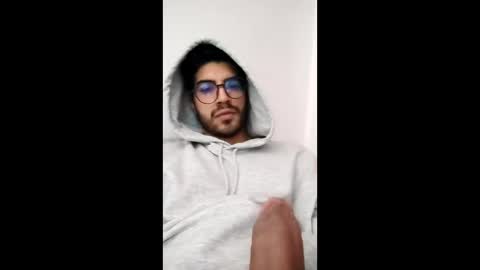 mario_saens online show from February 22, 5:40 am