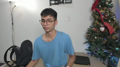 marioandmia online show from January 4, 11:59 pm