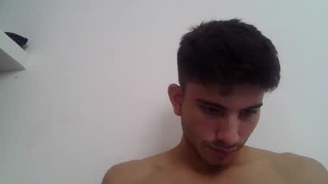 mariobrosss517470 online show from December 2, 6:43 pm