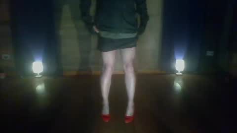 Snapshot of maripaula369 chatting on April 28, 1:15 am Maripaula369 online show from April 28, 1:15 am