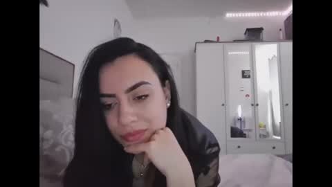 marisa_asss online show from March 29, 12:05 pm