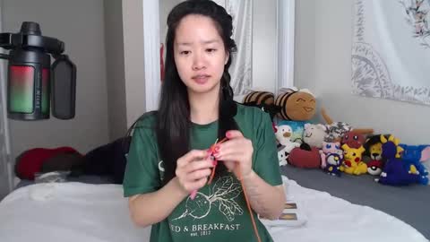 Snapshot of marissapeach chatting on October 5, 1:53 pm MarissaPeach online show from October 5, 1:53 pm