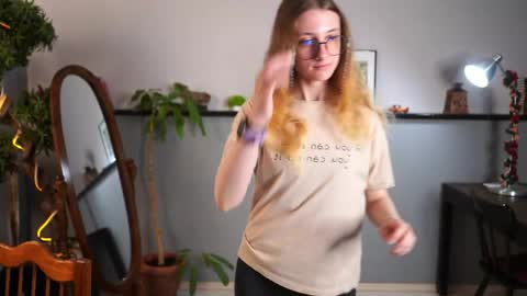 Kate online show from May 9, 4:06 am