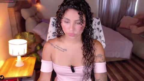 Snapshot of marivimichel_s chatting on June 9, 4:51 pm marivimichel_s online show from June 9, 4:51 pm