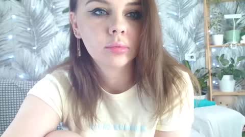 pipi online show from March 1, 3:36 pm